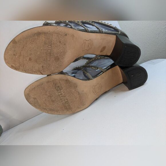 Stuart Weitzman Patent Leather Gladiator Sandal SZ 6.5 M Platform, Chain - Picture 8 of 11